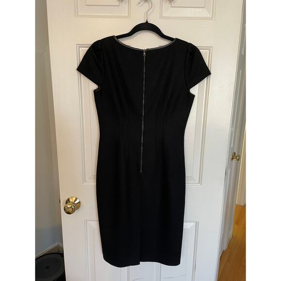 Elie Tahari Size 4 Wool Blend Dress Leather Neckline Black Fully Lined SmallFlaw - Picture 2 of 11